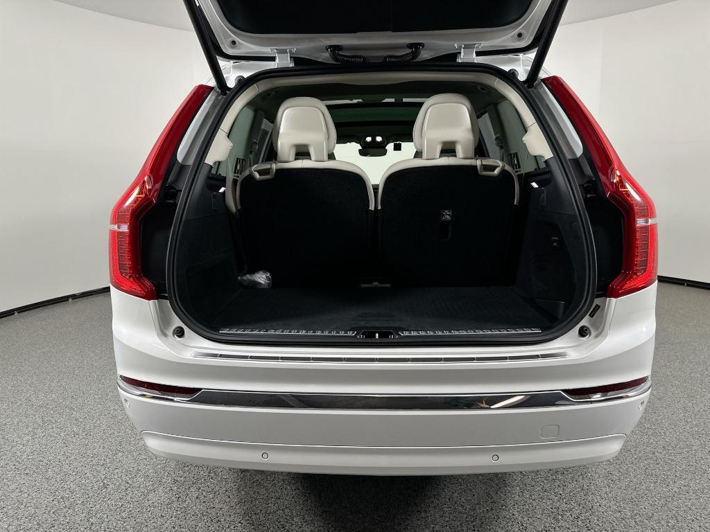 new 2025 Volvo XC90 Plug-In Hybrid car, priced at $74,964