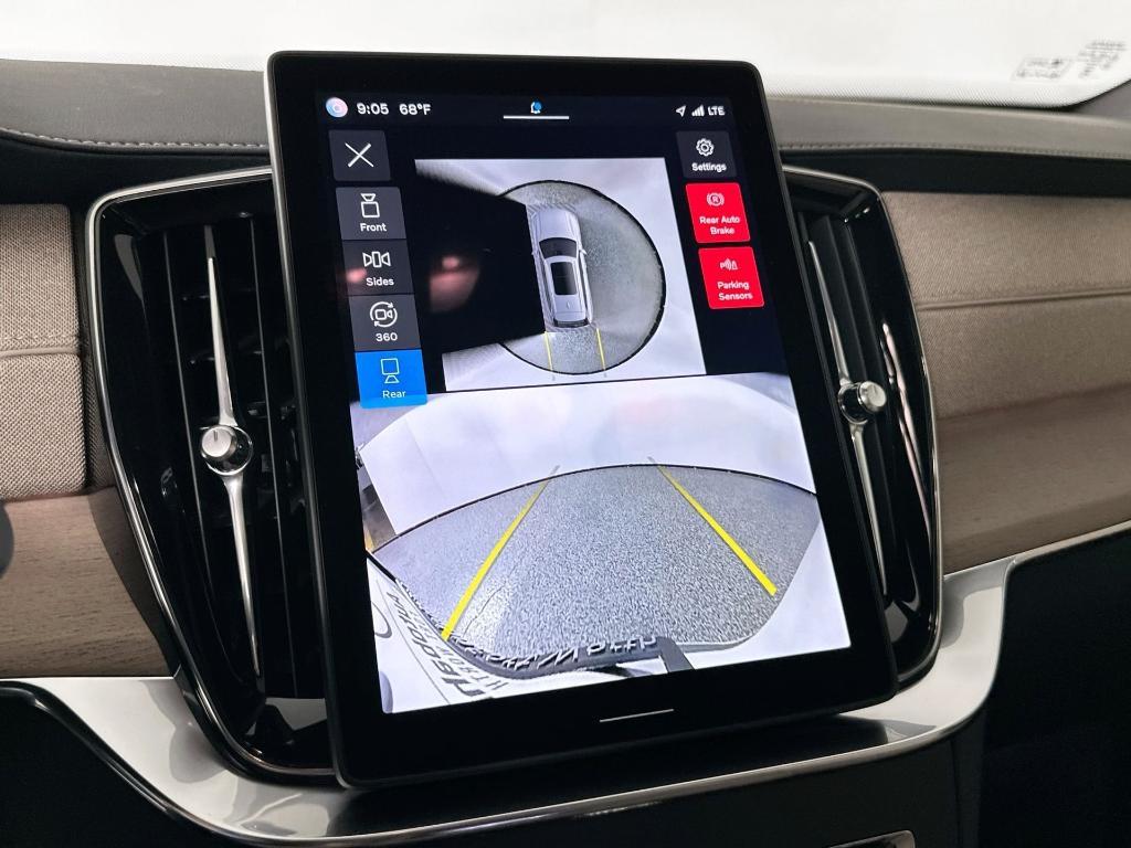 new 2025 Volvo XC90 Plug-In Hybrid car, priced at $78,805