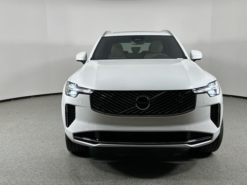 new 2025 Volvo XC90 Plug-In Hybrid car, priced at $78,805