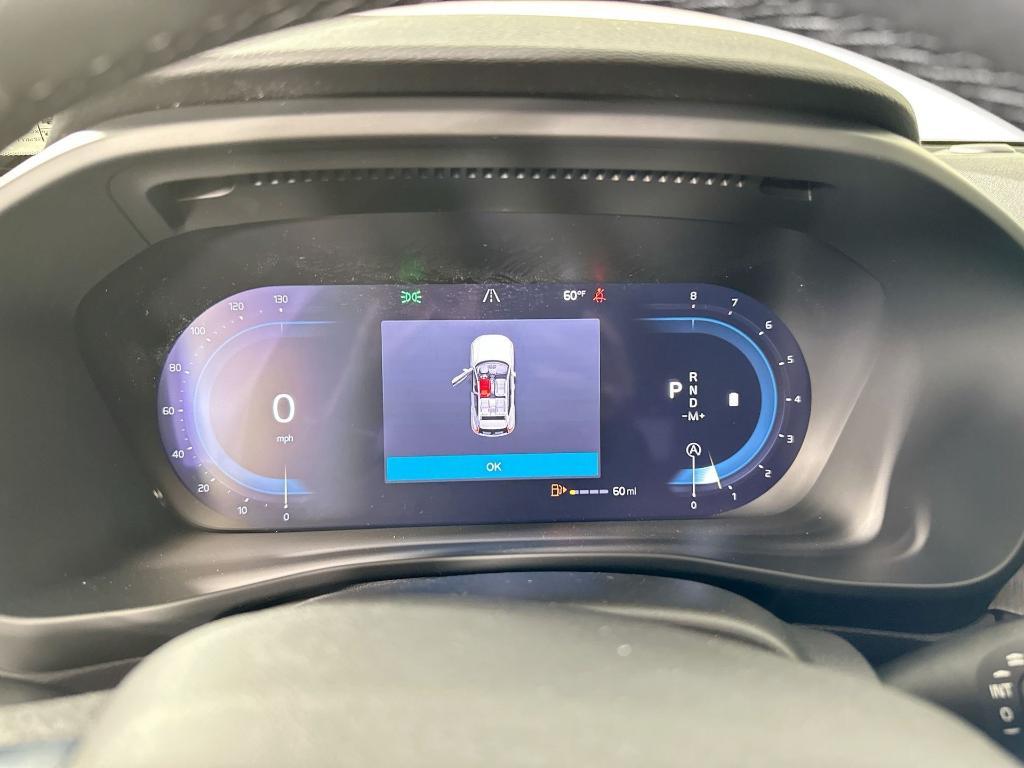 new 2025 Volvo XC40 car, priced at $44,485