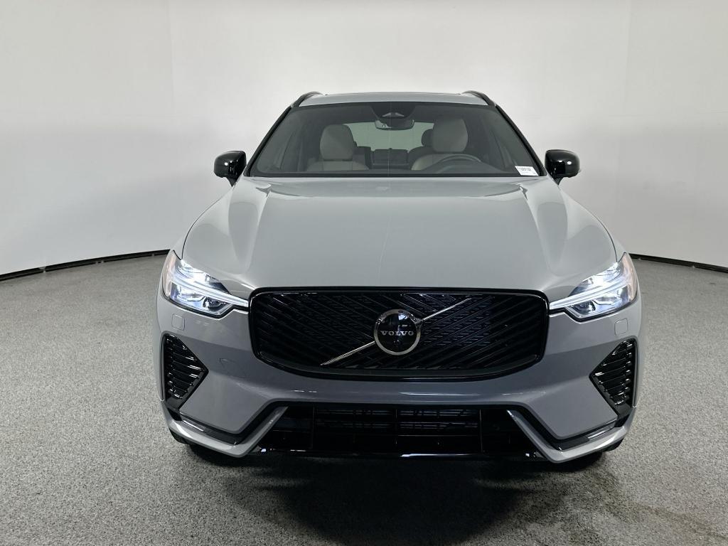new 2026 Volvo XC60 car, priced at $55,485