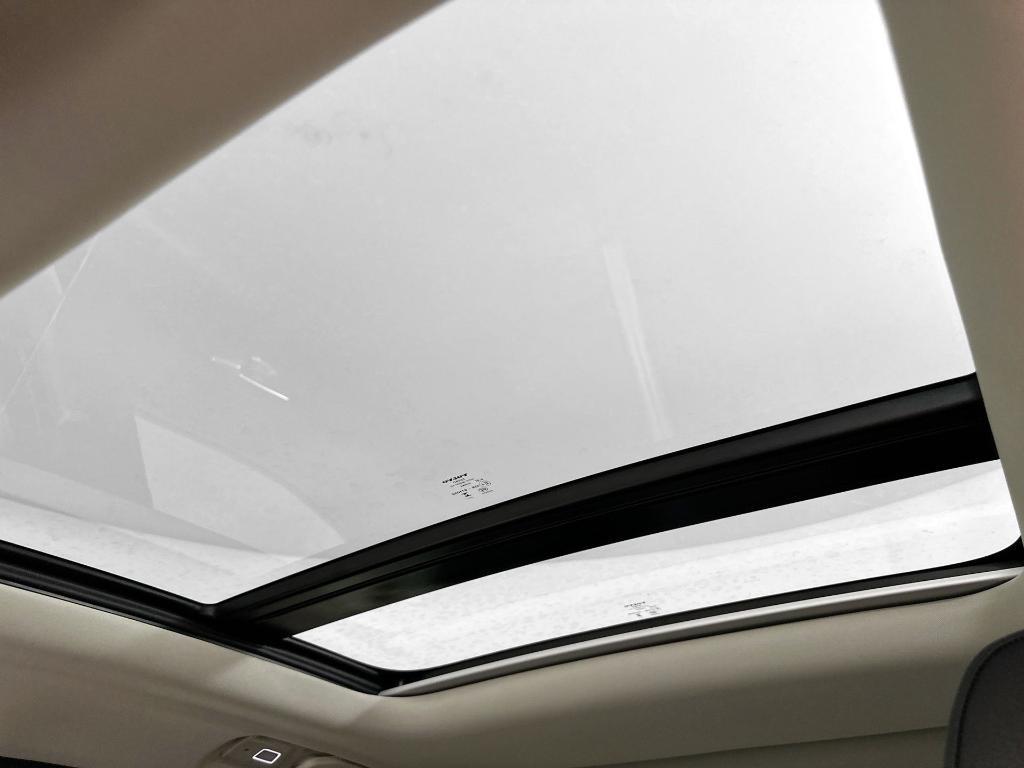 new 2024 Volvo S60 car, priced at $43,112