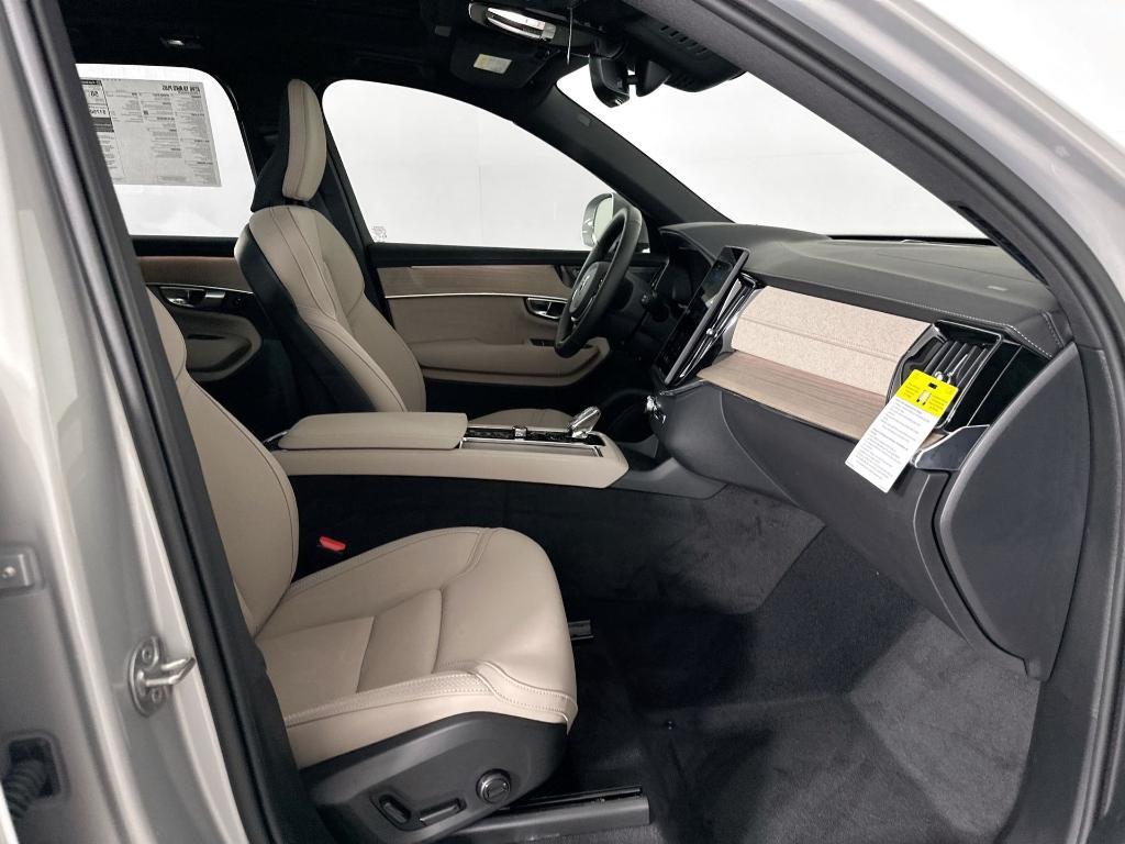 new 2025 Volvo XC90 Plug-In Hybrid car, priced at $77,805