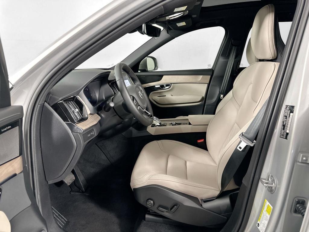 new 2025 Volvo XC90 Plug-In Hybrid car, priced at $66,805