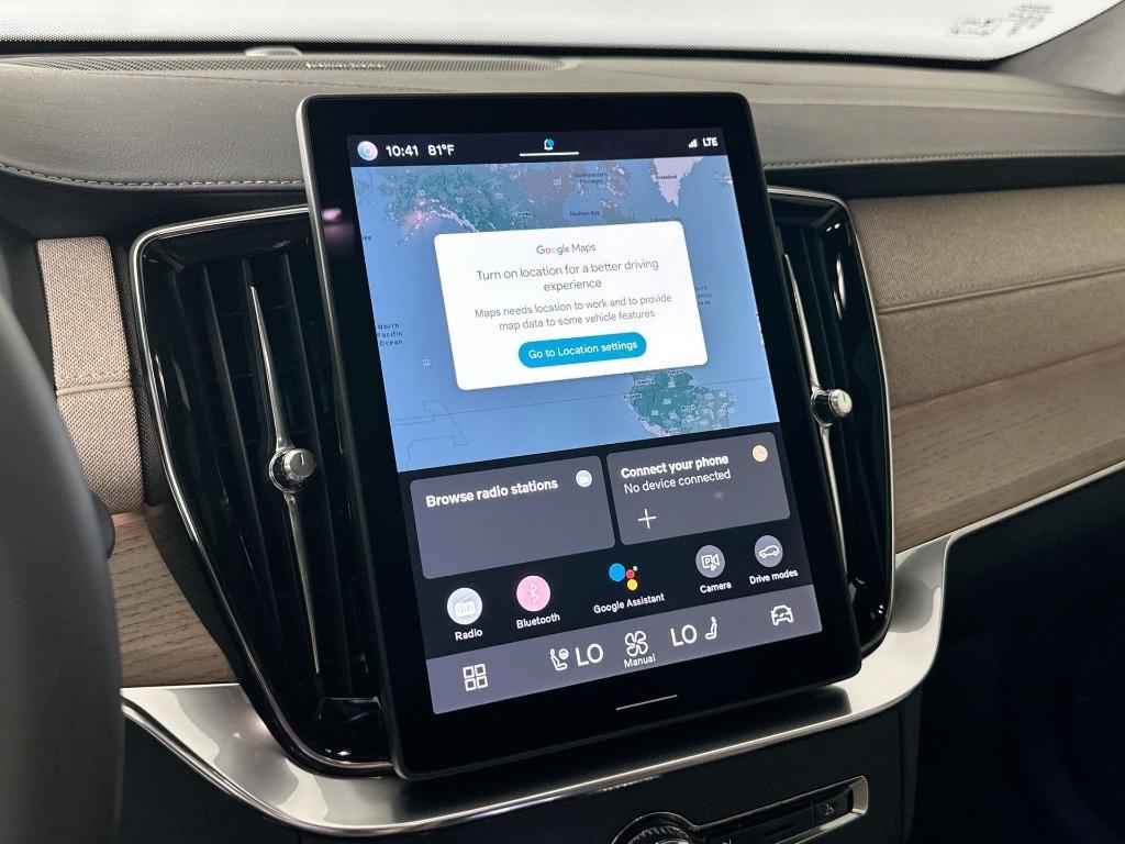 new 2025 Volvo XC90 Plug-In Hybrid car, priced at $77,805