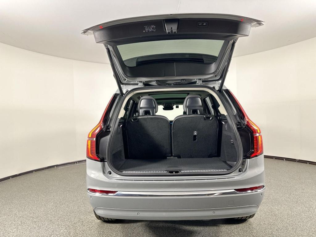 new 2025 Volvo XC90 Plug-In Hybrid car, priced at $70,905