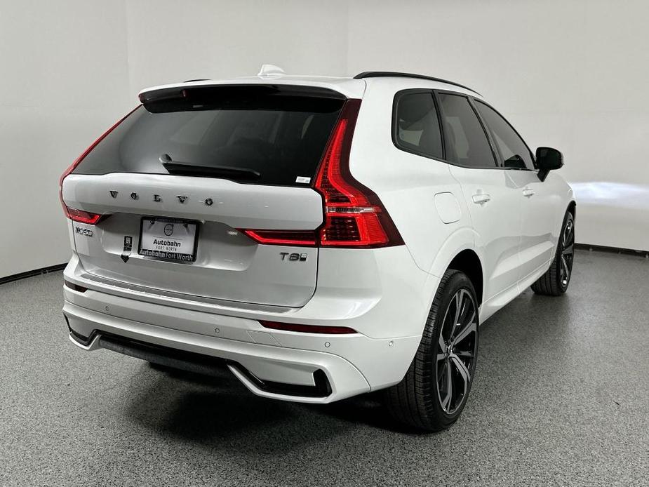 new 2025 Volvo XC60 Plug-In Hybrid car, priced at $68,735