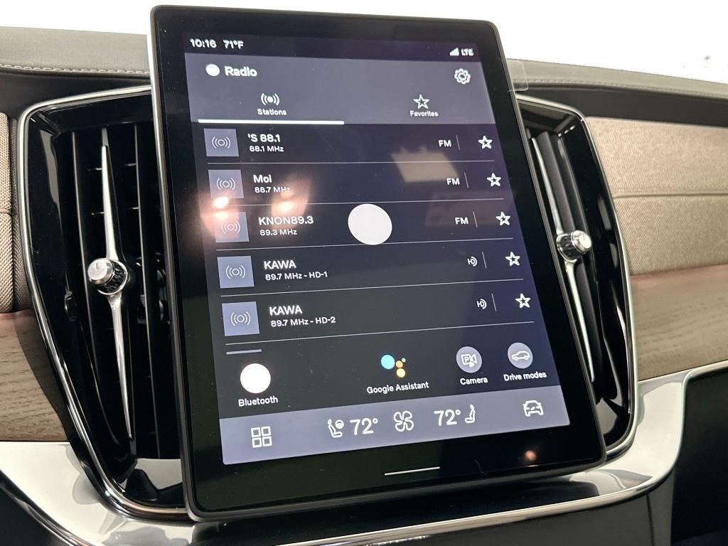 new 2025 Volvo XC90 Plug-In Hybrid car, priced at $76,885