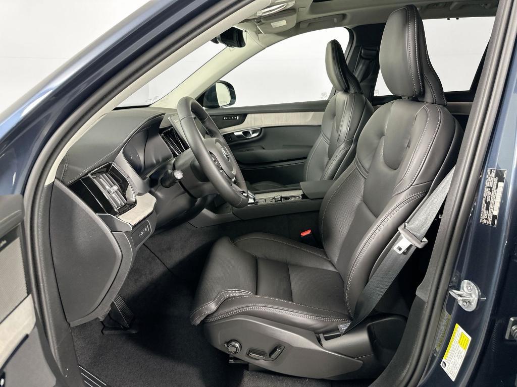 new 2025 Volvo XC90 Plug-In Hybrid car, priced at $81,405