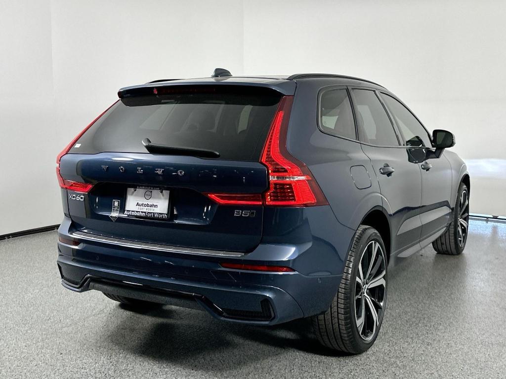 new 2025 Volvo XC60 car, priced at $57,885