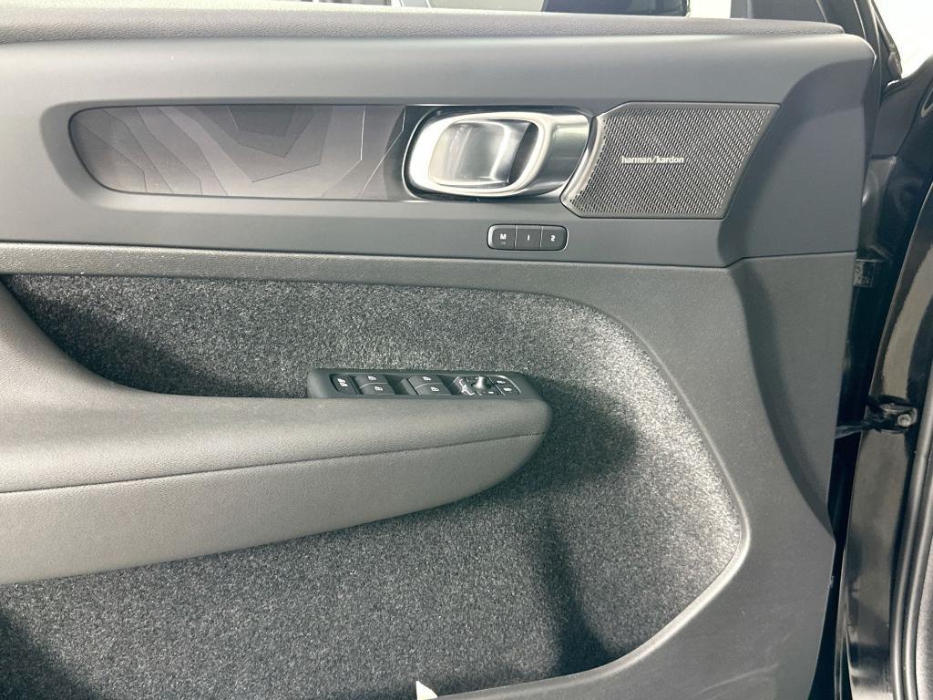 used 2023 Volvo C40 Recharge Pure Electric car, priced at $24,215