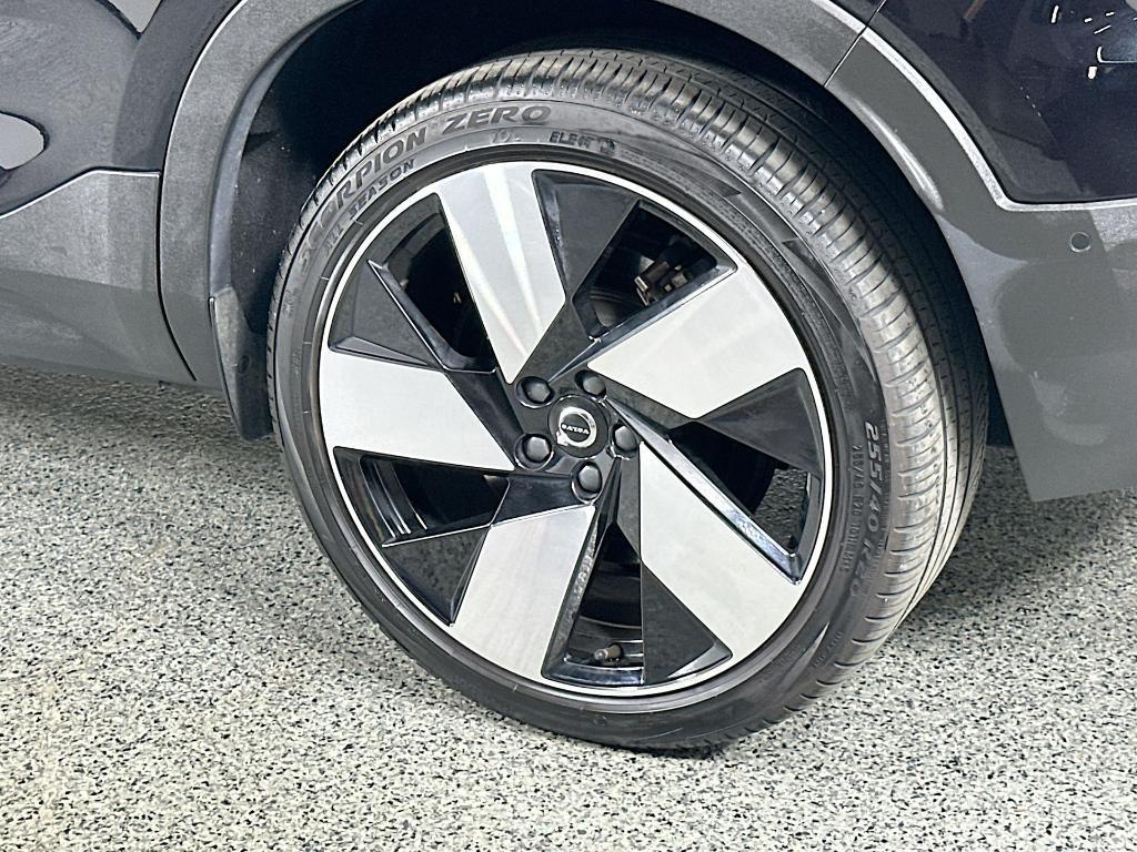 used 2023 Volvo C40 Recharge Pure Electric car, priced at $24,215
