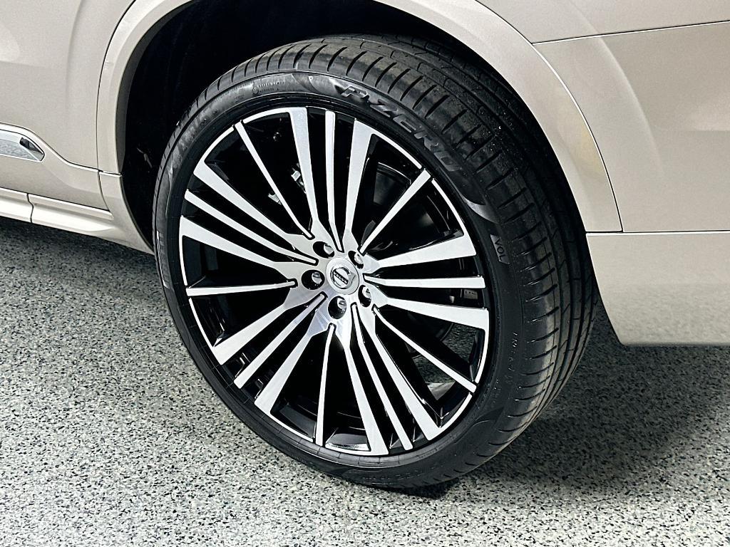 new 2026 Volvo XC90 car, priced at $68,570