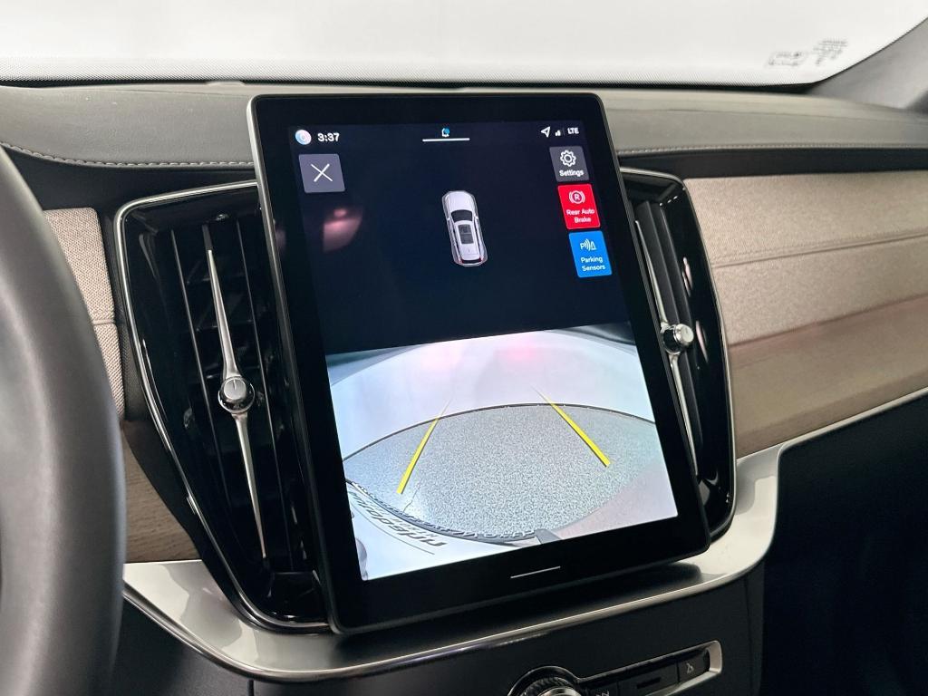 new 2026 Volvo XC90 car, priced at $68,570