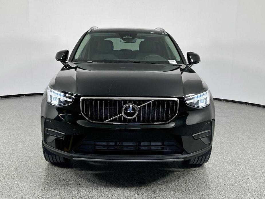 new 2025 Volvo XC40 car, priced at $43,500