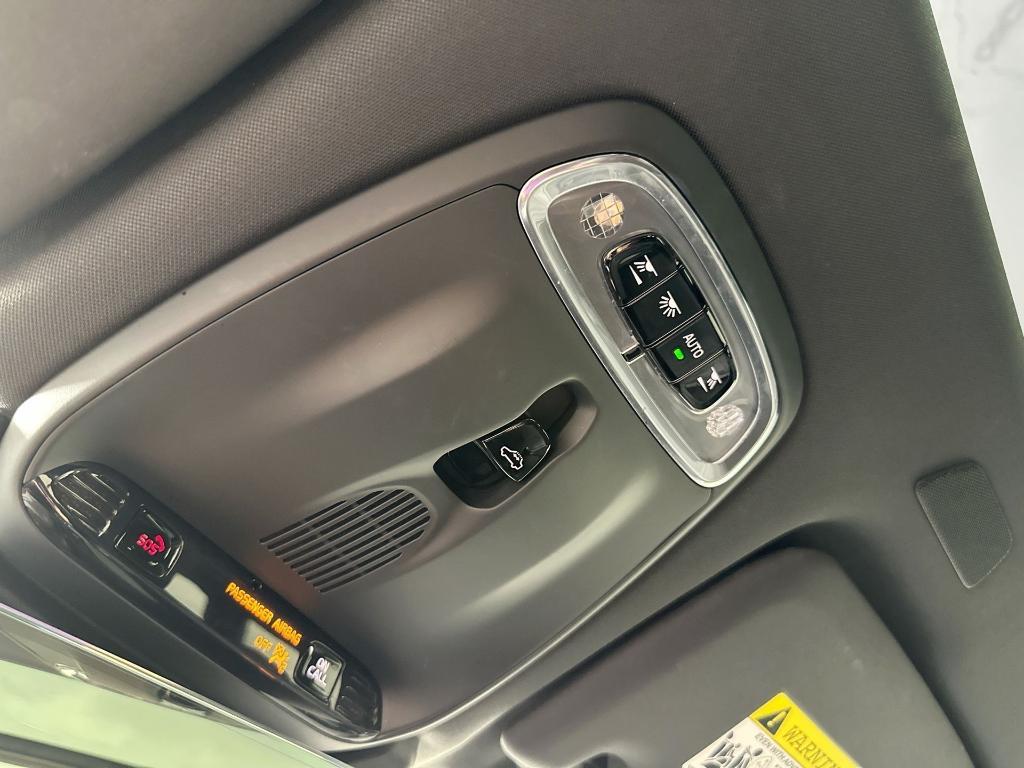 used 2018 Volvo XC60 car, priced at $21,963