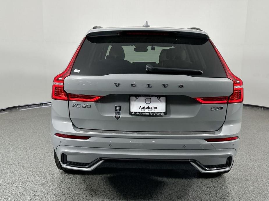 new 2025 Volvo XC60 car, priced at $53,385