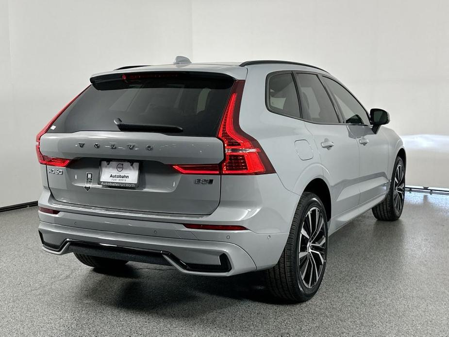 new 2025 Volvo XC60 car, priced at $53,385