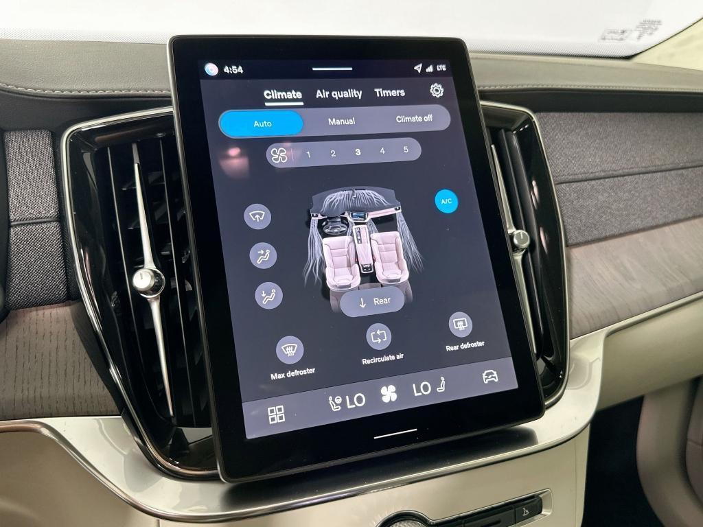 new 2026 Volvo XC90 car, priced at $75,155