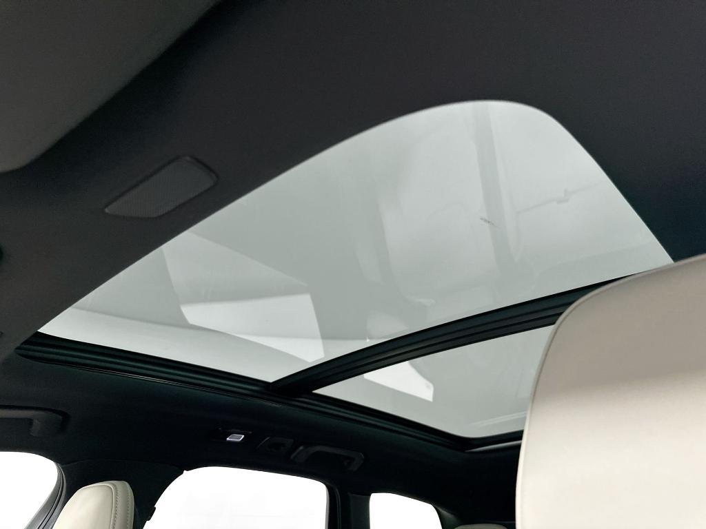 new 2026 Volvo XC60 car, priced at $60,155