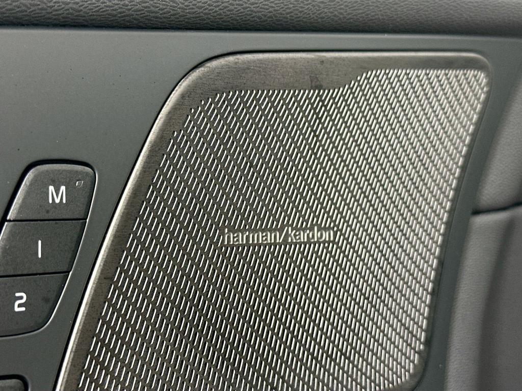 new 2026 Volvo XC60 car, priced at $60,155