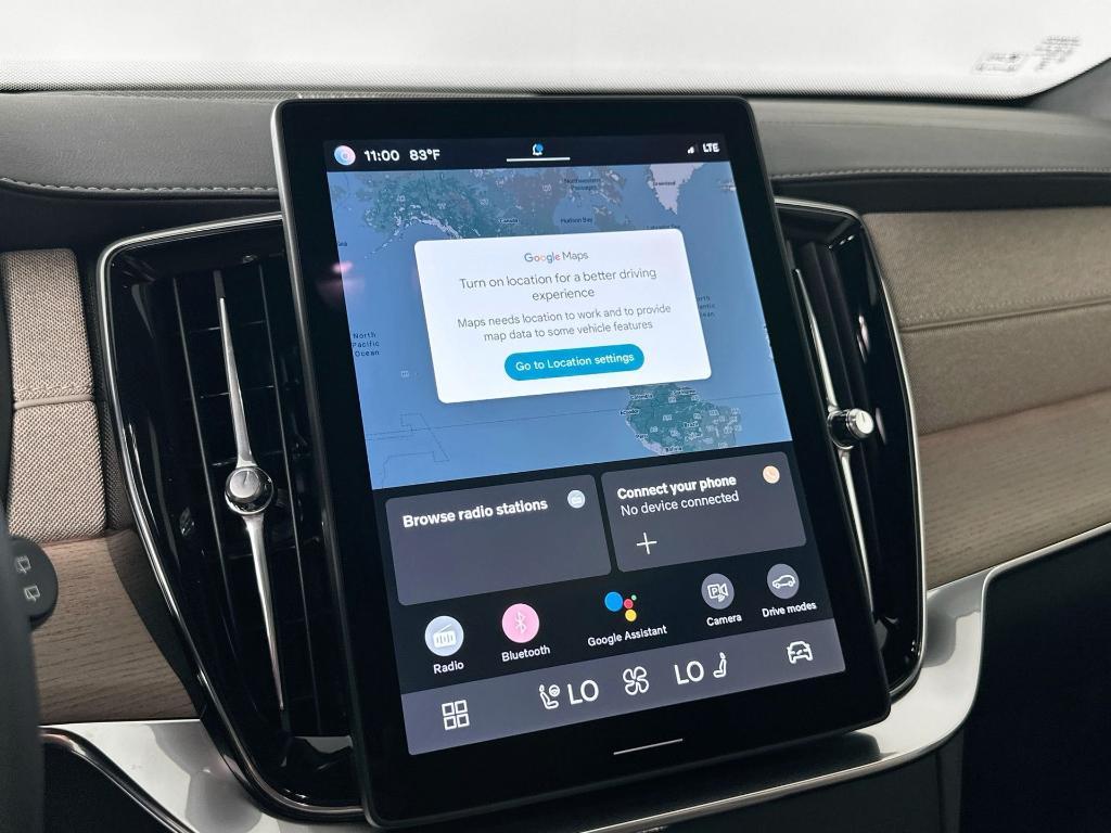 new 2025 Volvo XC90 Plug-In Hybrid car, priced at $78,805