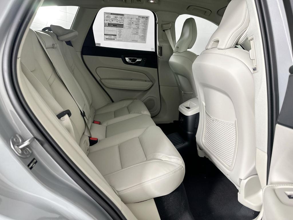 new 2025 Volvo XC60 Plug-In Hybrid car, priced at $65,998