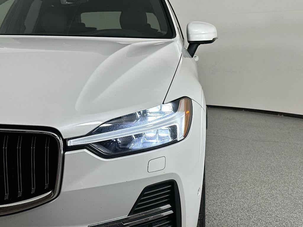 used 2023 Volvo XC60 car, priced at $30,124