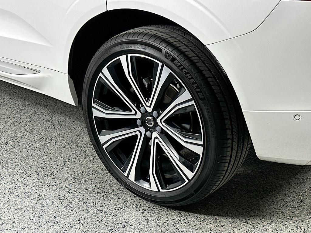 used 2023 Volvo XC60 car, priced at $30,124