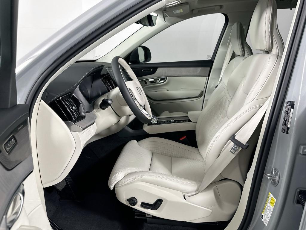 new 2025 Volvo XC90 Plug-In Hybrid car, priced at $81,405