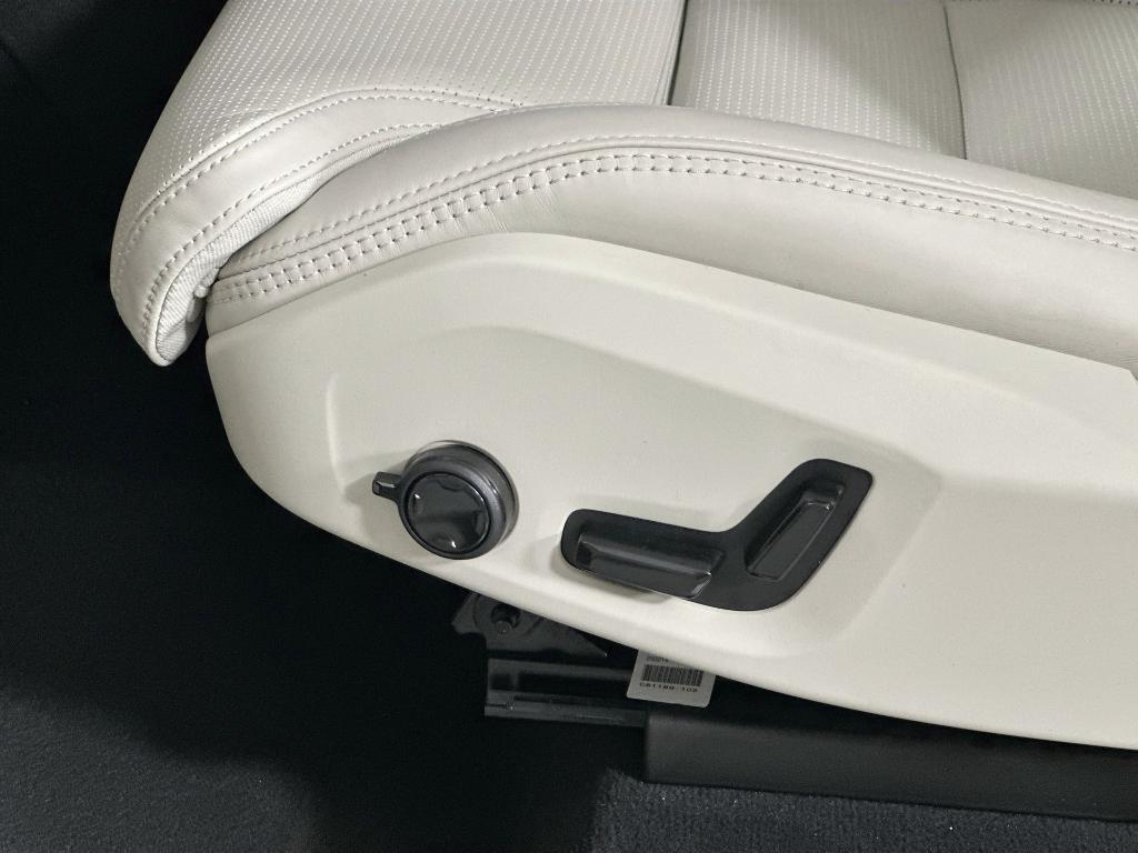 new 2025 Volvo XC90 Plug-In Hybrid car, priced at $81,405