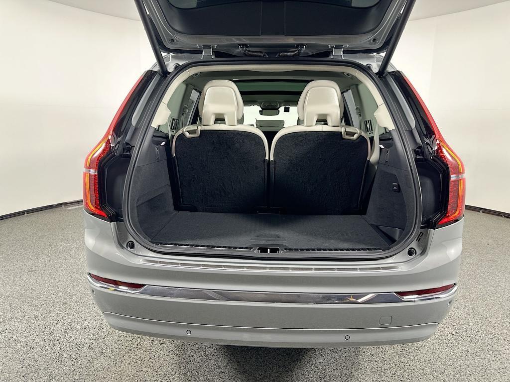 new 2025 Volvo XC90 Plug-In Hybrid car, priced at $76,991
