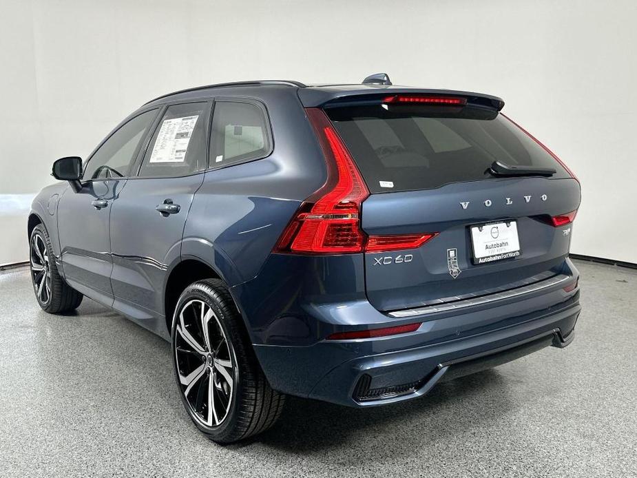 new 2025 Volvo XC60 car, priced at $69,485