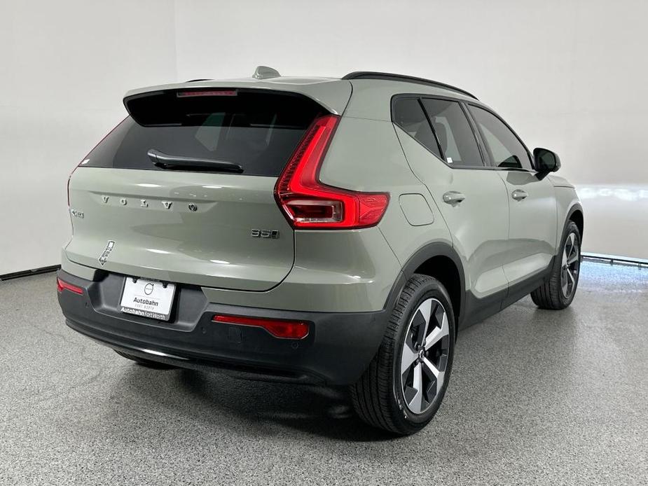 new 2025 Volvo XC40 car, priced at $46,815