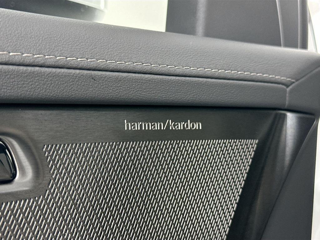 new 2026 Volvo XC90 car, priced at $72,625