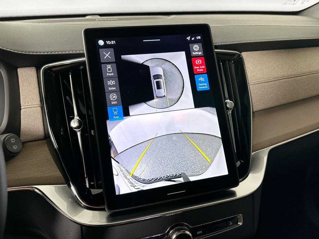 new 2026 Volvo XC90 car, priced at $72,625