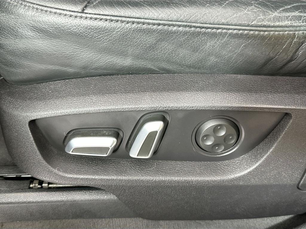 used 2015 Audi Q7 car, priced at $14,875