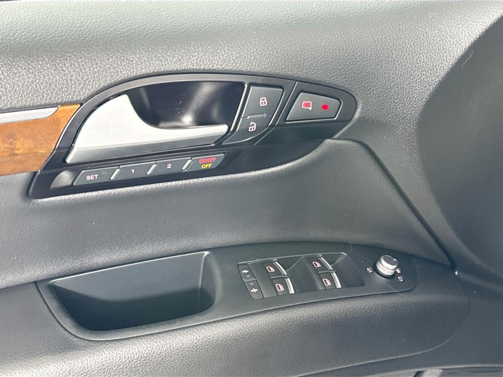 used 2015 Audi Q7 car, priced at $14,875