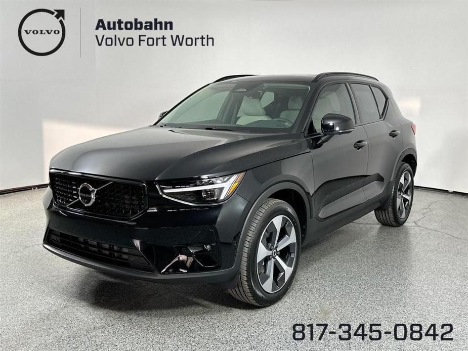 new 2025 Volvo XC40 car, priced at $46,815