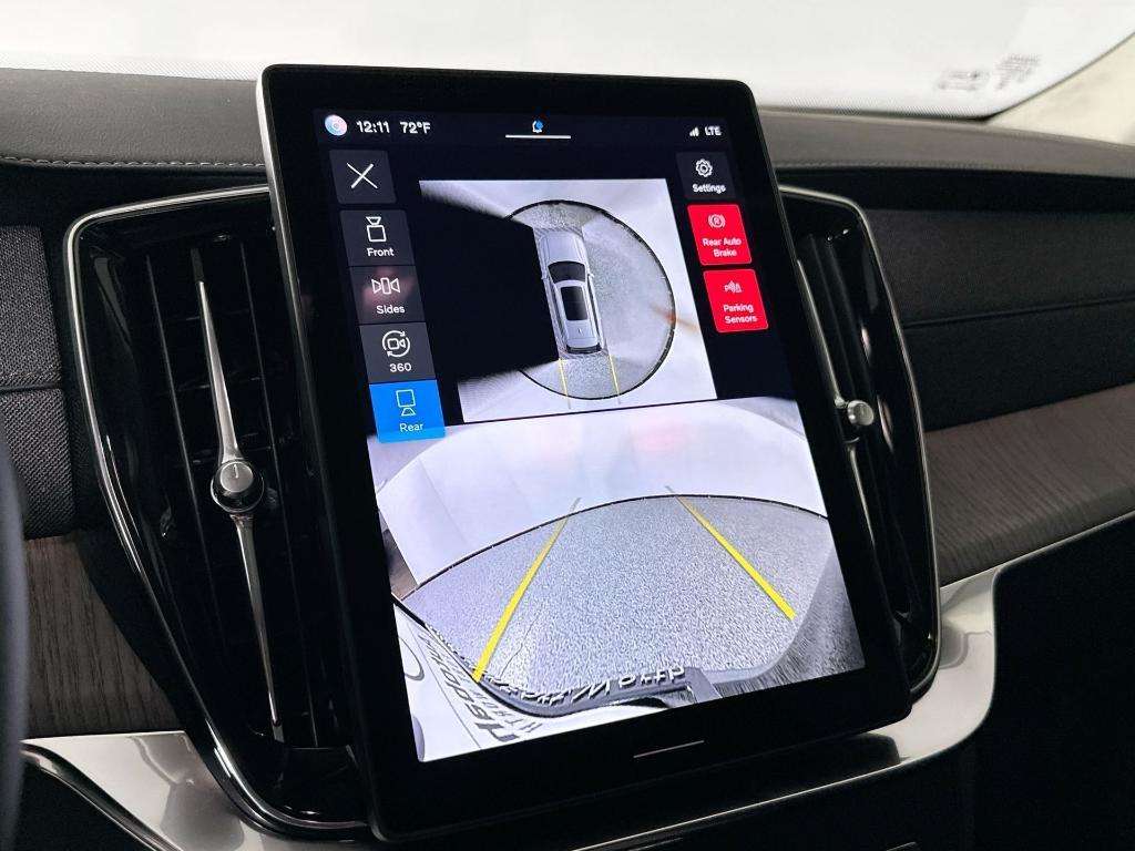 new 2025 Volvo XC90 Plug-In Hybrid car, priced at $81,405