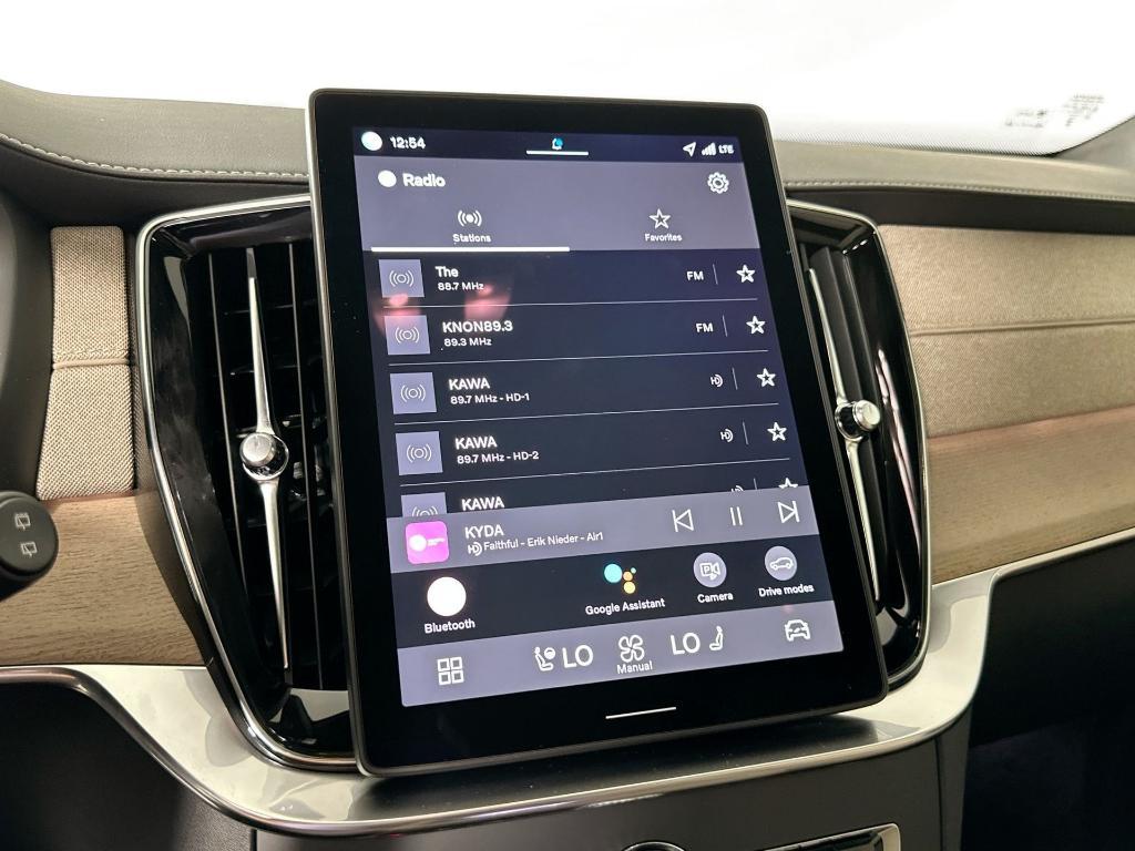 new 2026 Volvo XC90 car, priced at $68,950