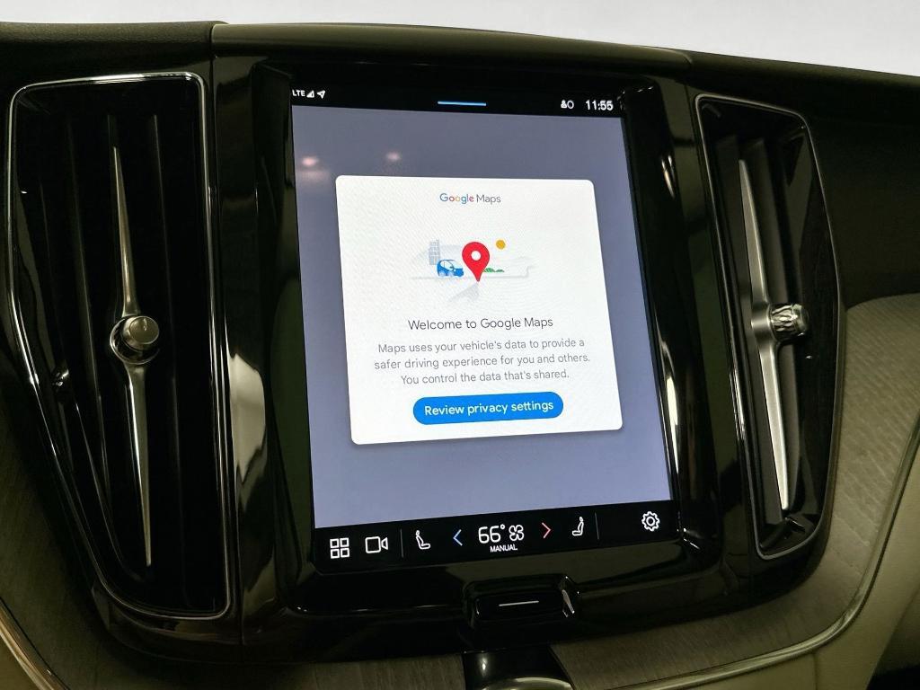 new 2025 Volvo XC60 car, priced at $49,881