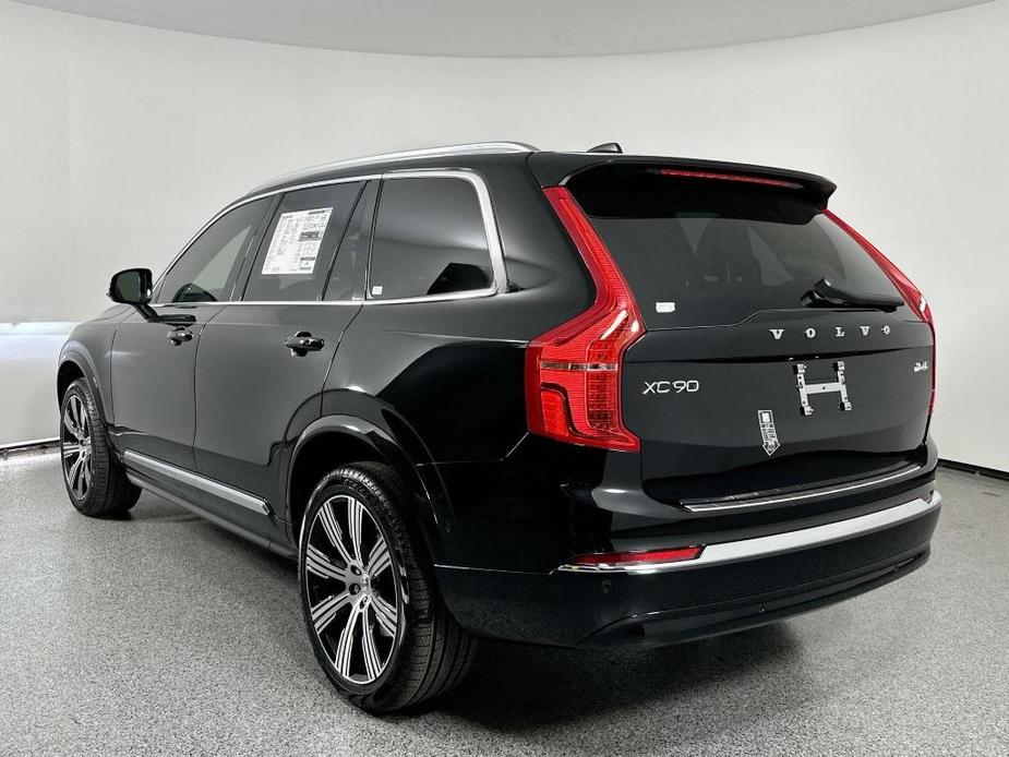 new 2025 Volvo XC90 car, priced at $76,150