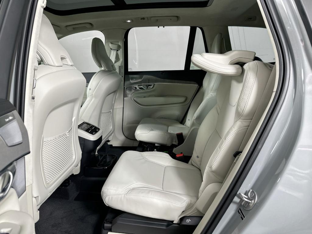 new 2025 Volvo XC90 car, priced at $83,215