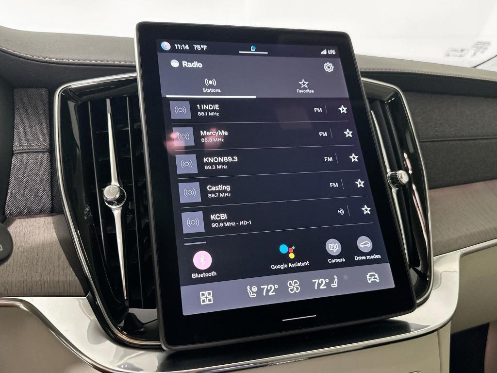 new 2025 Volvo XC90 Plug-In Hybrid car, priced at $82,405