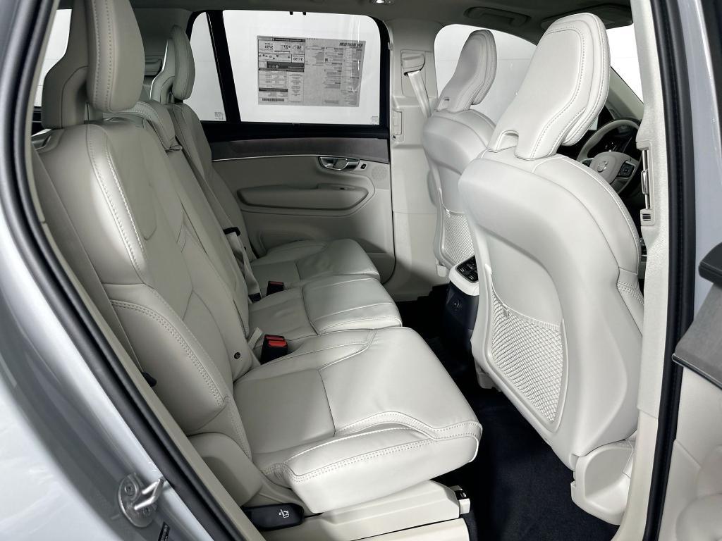 new 2025 Volvo XC90 Plug-In Hybrid car, priced at $76,610