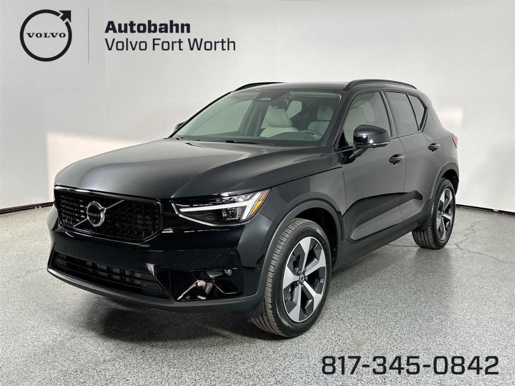 new 2025 Volvo XC40 car, priced at $47,315