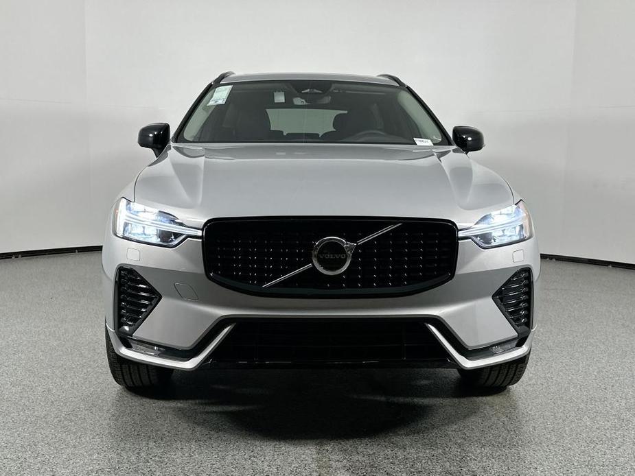 new 2024 Volvo XC60 car, priced at $46,291