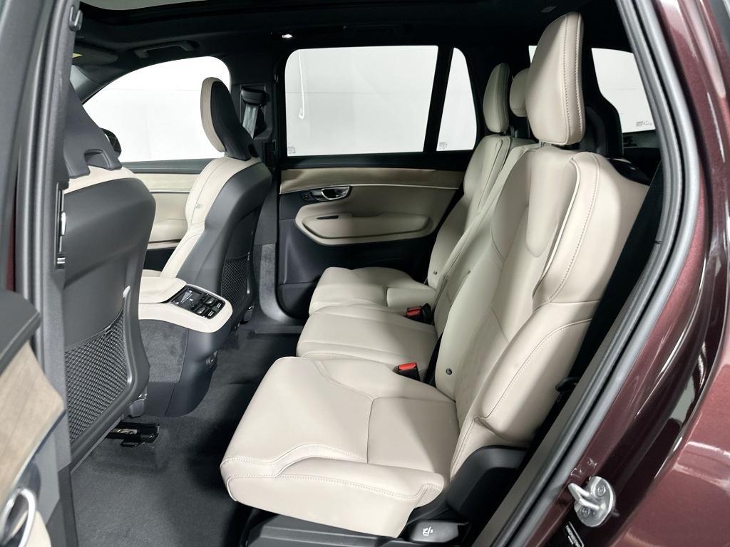 new 2025 Volvo XC90 car, priced at $70,365