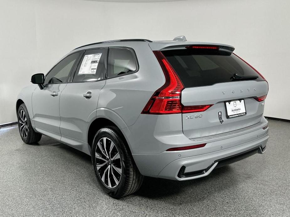 new 2025 Volvo XC40 car, priced at $41,500